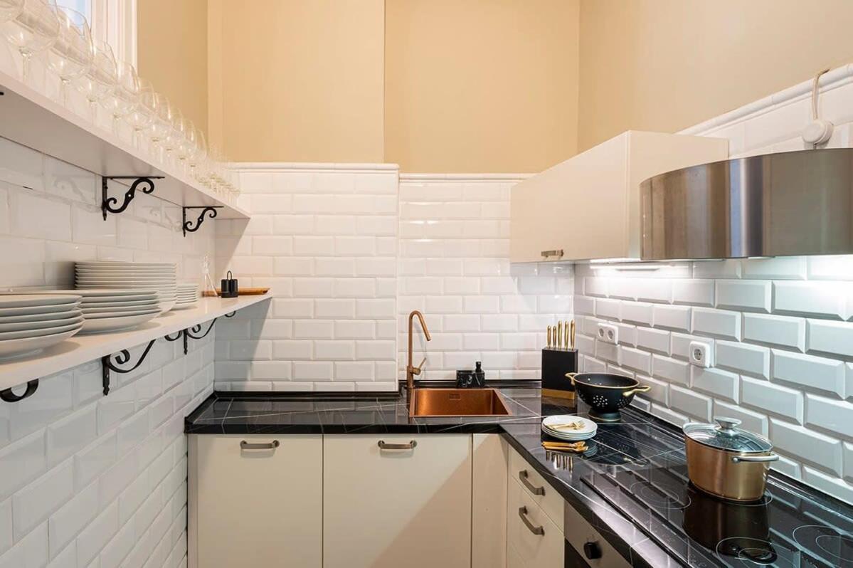Placa Catalunya V Charming And Exquisite 5bd With Large Balcony Apartment *